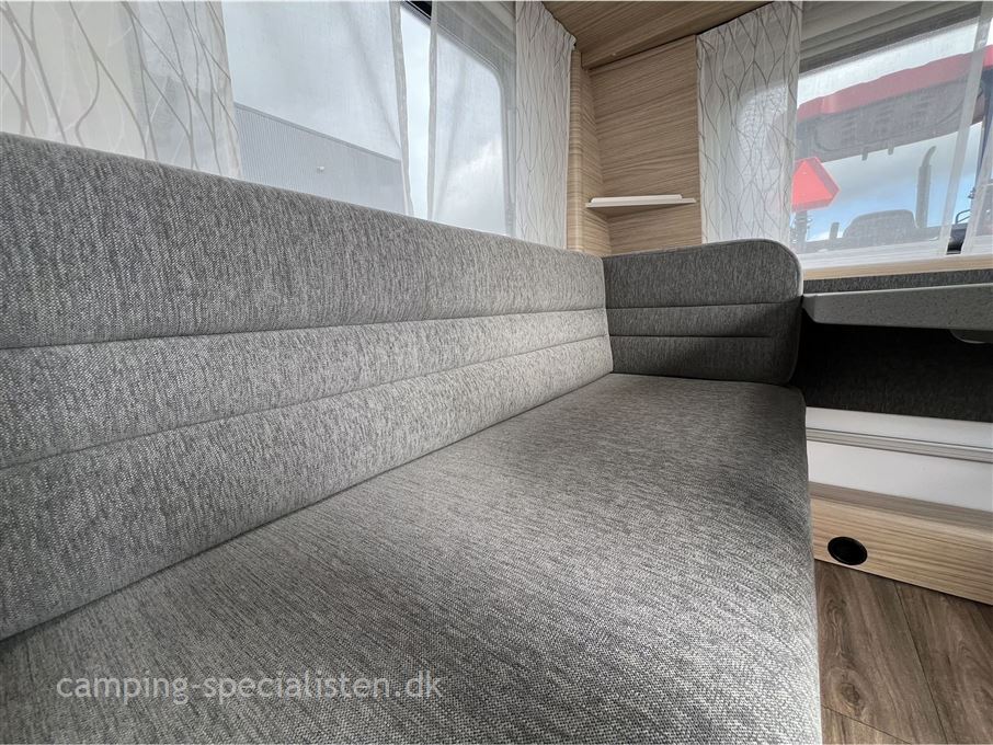 Fendt Bianco Activ 515 SGE